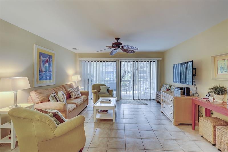 Tennismaster - Two Bedroom Condo - 203 ヒルトンヘッドアイランド エクステリア 写真